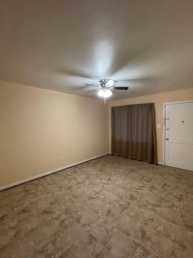 Building Photo - Rental Property