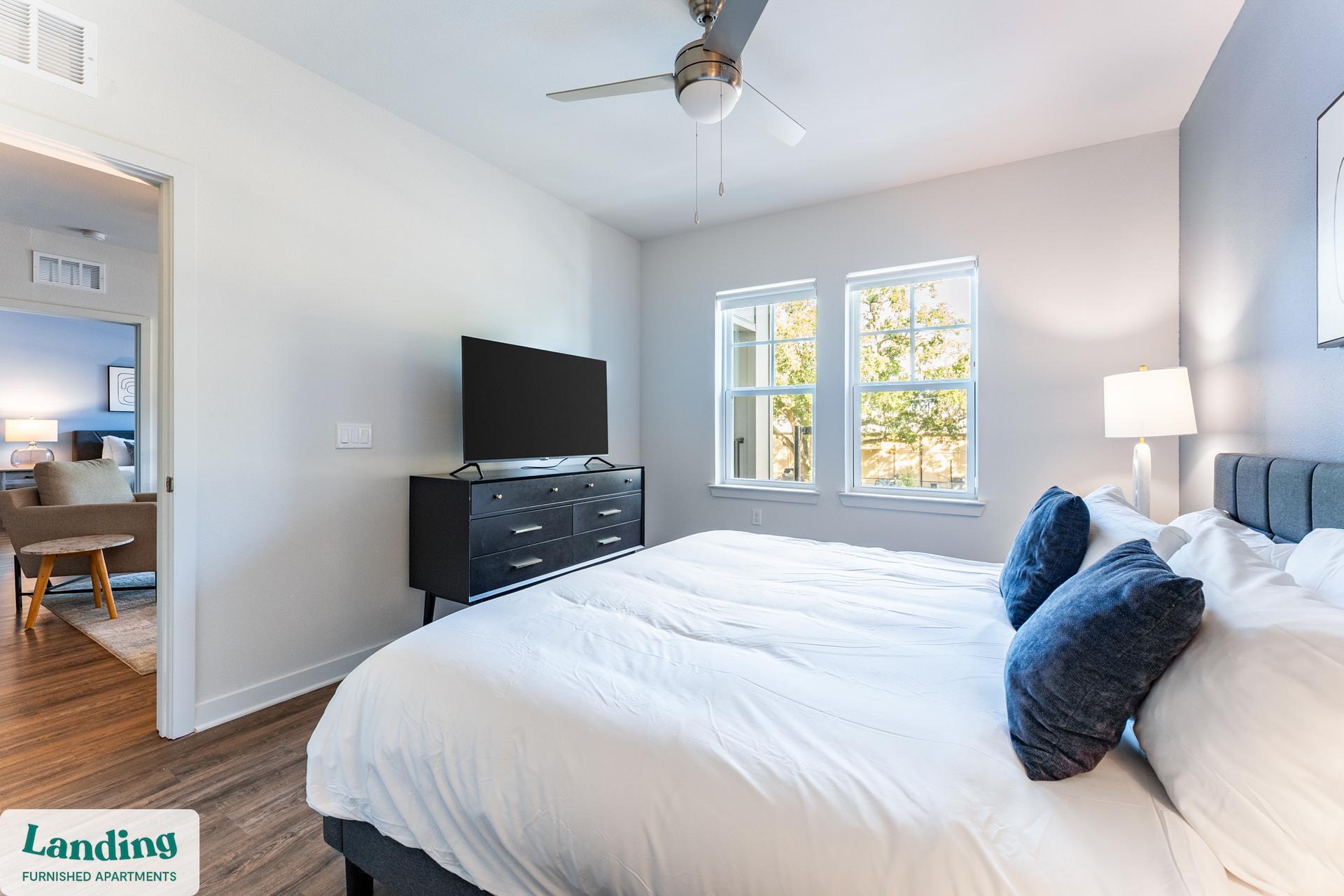 Building Photo - 1225 Utica Dr