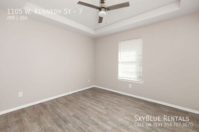 Building Photo - 1105 W Kennedy St