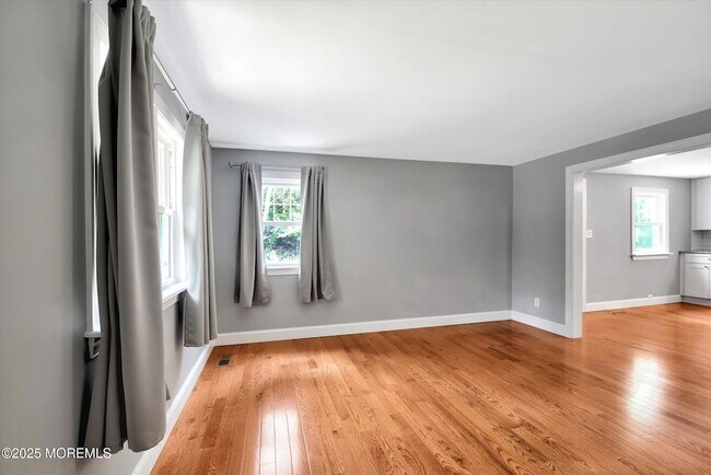 Building Photo - 88 Dutch Lane Rd