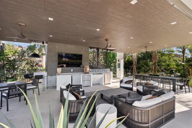 Building Photo - 23102 Hillshire Rd