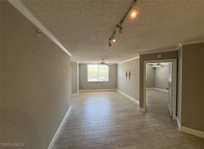 Building Photo - 8735 River Homes Lane