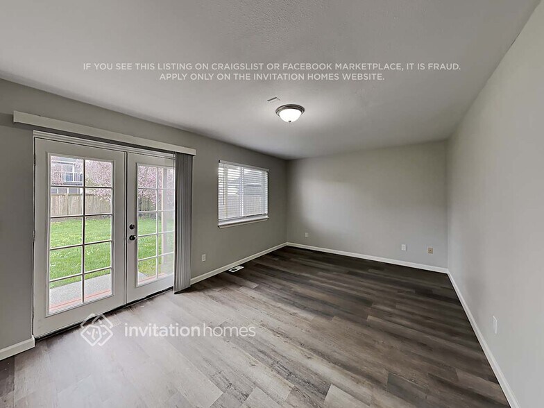 Building Photo - 15435 165th Ave SE