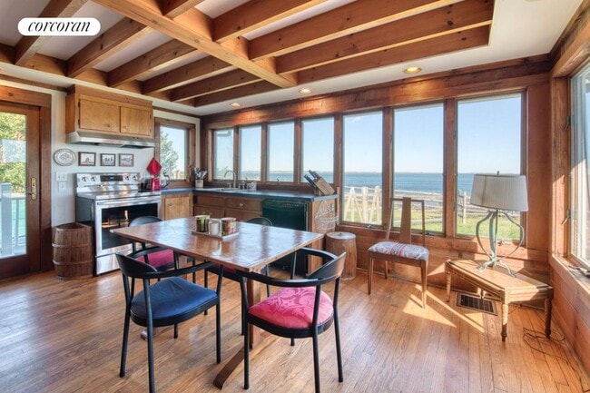 Building Photo - 89 Ram Island Dr