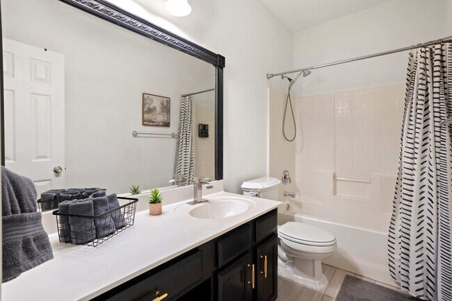 Building Photo - 2805 Whetstone Dr