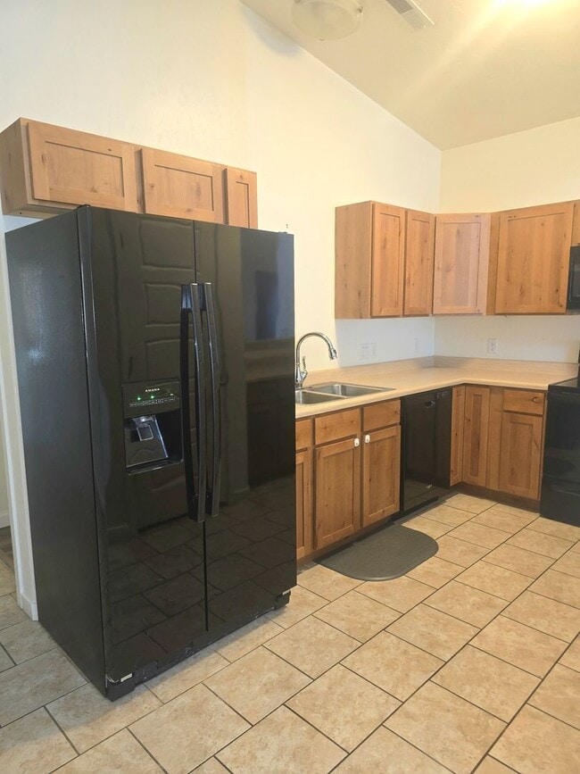 Building Photo - MOVE IN SPECIAL: $300 off the first full month of rent!