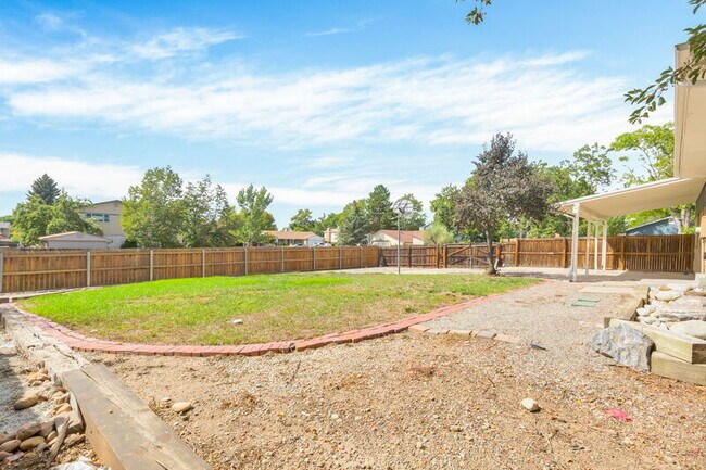Building Photo - 6128 W 84th Ave