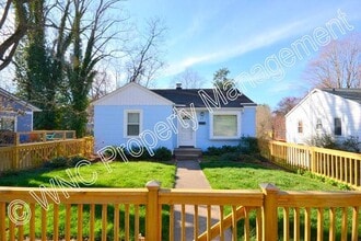 Building Photo - 17 Morris St