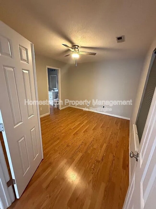 Building Photo - 1324 Forest Creek Dr.
