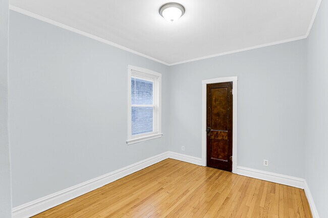 Building Photo - 4218 N Monitor Ave