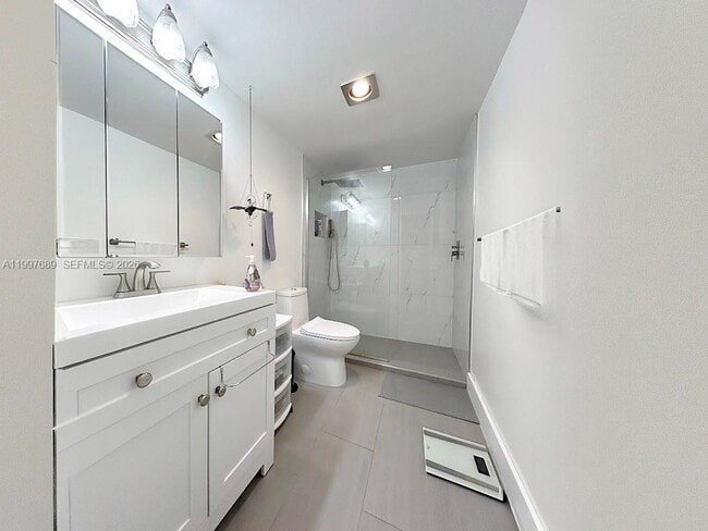 Building Photo - 1400 NE 54th St