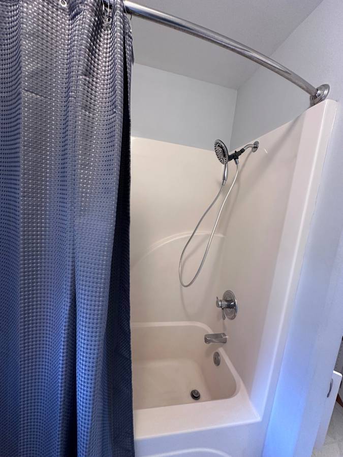 Building Photo - 248 NW Riverside Blvd