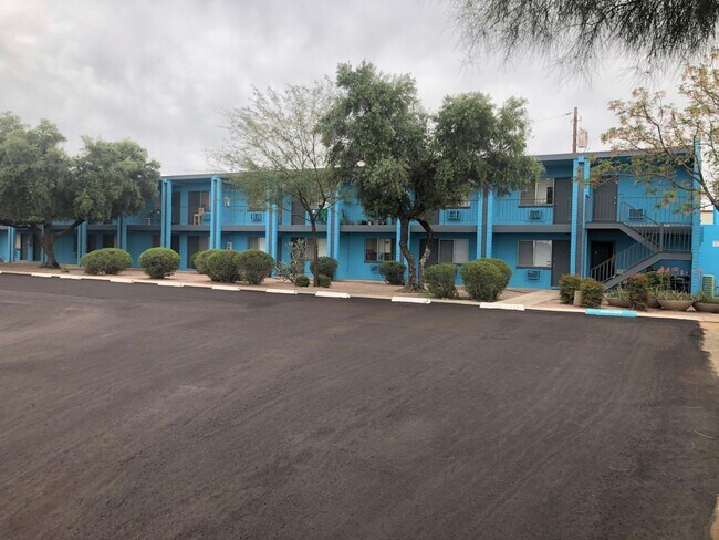 Building Photo - 3665 N 1st Ave