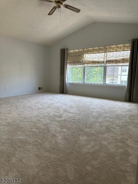 Building Photo - 82 Hancock Dr