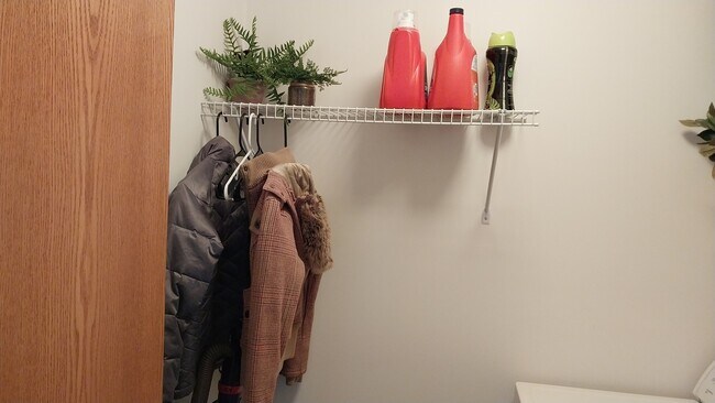 Building Photo - 12745 W Wakefield Dr