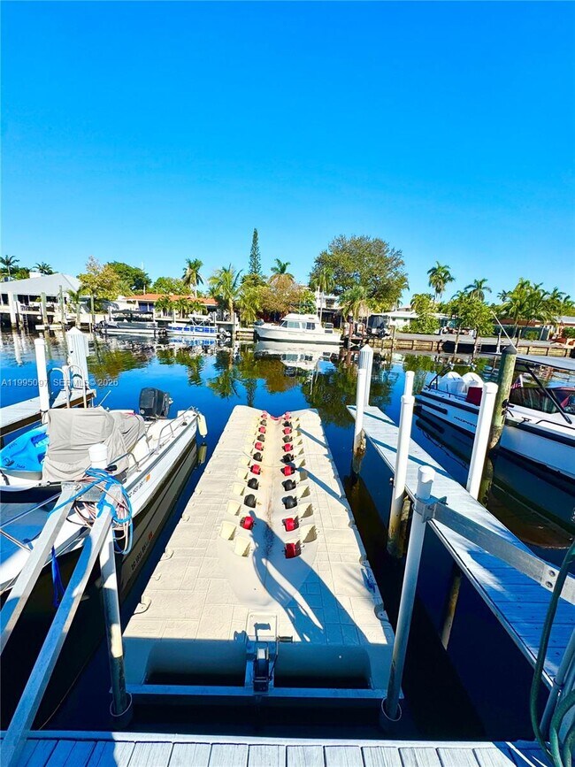 Building Photo - 1601 SE 15th St