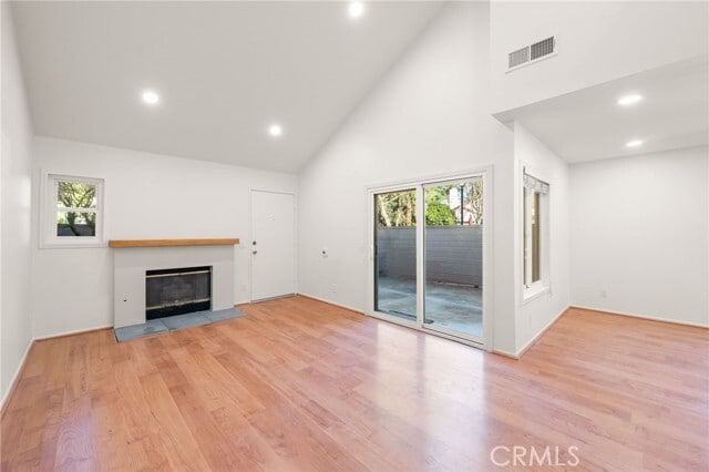 Building Photo - 1135 Via Colinas