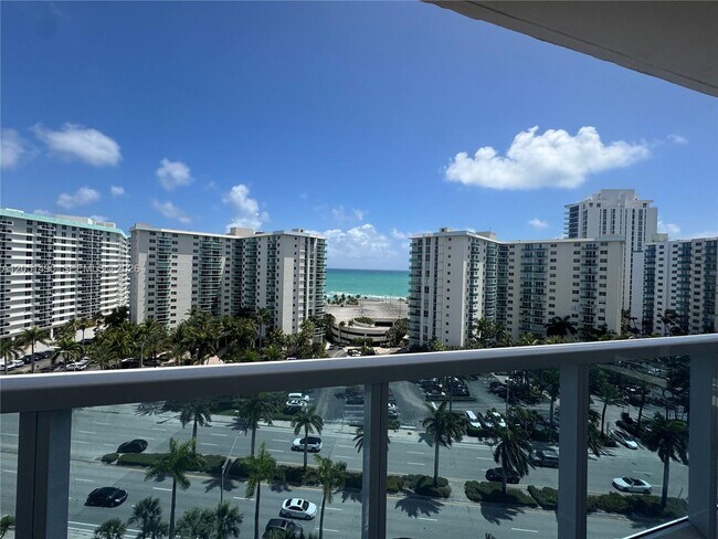 Building Photo - 3800 S Ocean Dr