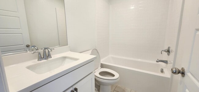 Building Photo - 10713 Norfolk View Ct