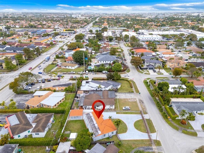 Building Photo - 1230 SW 86th Ct