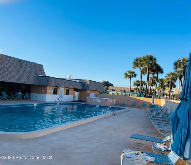 Building Photo - 2700 N Hwy A1A