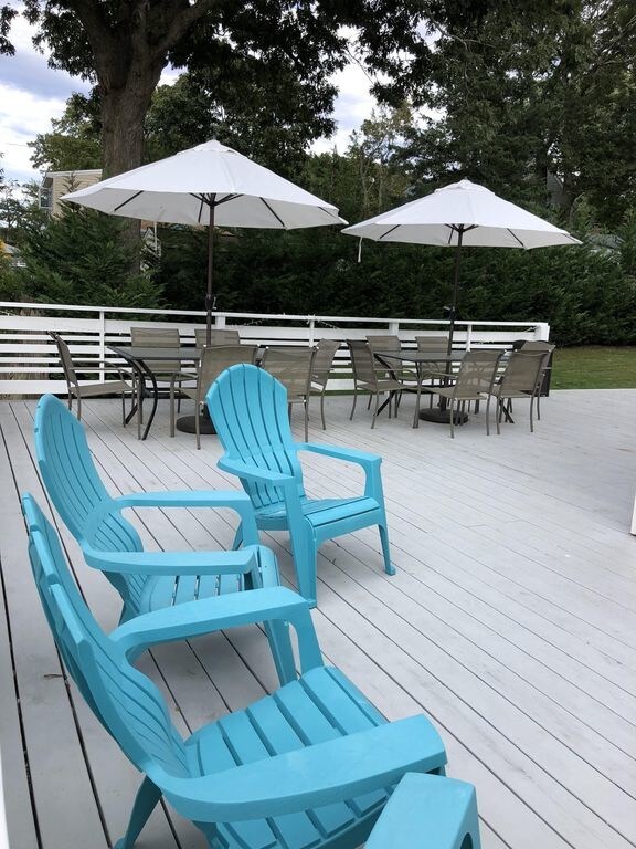 Building Photo - 30 Point Breeze Dr