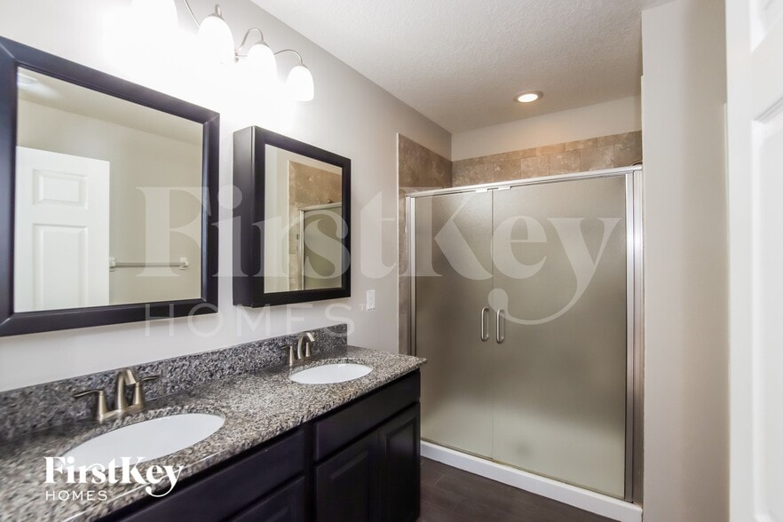 Building Photo - 1224 Dillard Dr SE