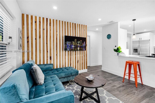 Building Photo - 6661 Freedom St