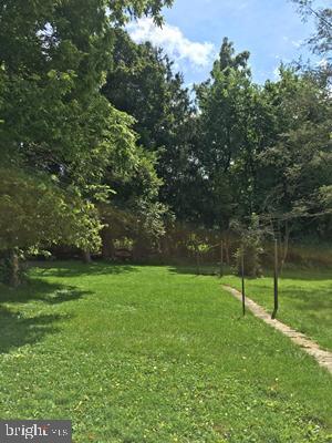 Building Photo - 1638 Mt Rose Ave