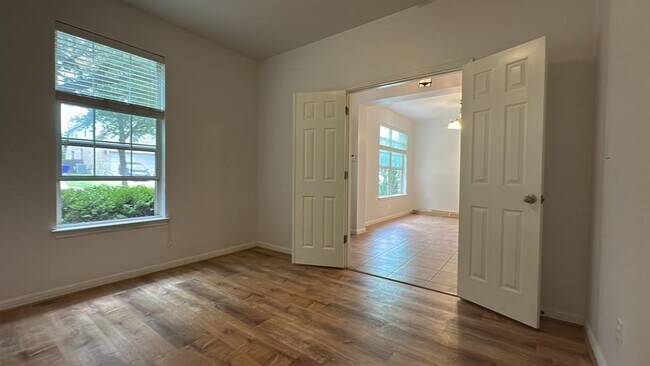Building Photo - 1503 Rimstone Dr