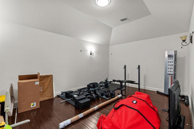 Building Photo - 3524 Hutch Dr