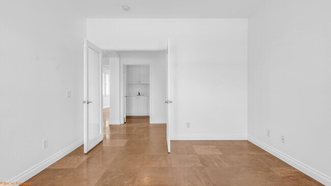 Building Photo - 2574 Windmill Way