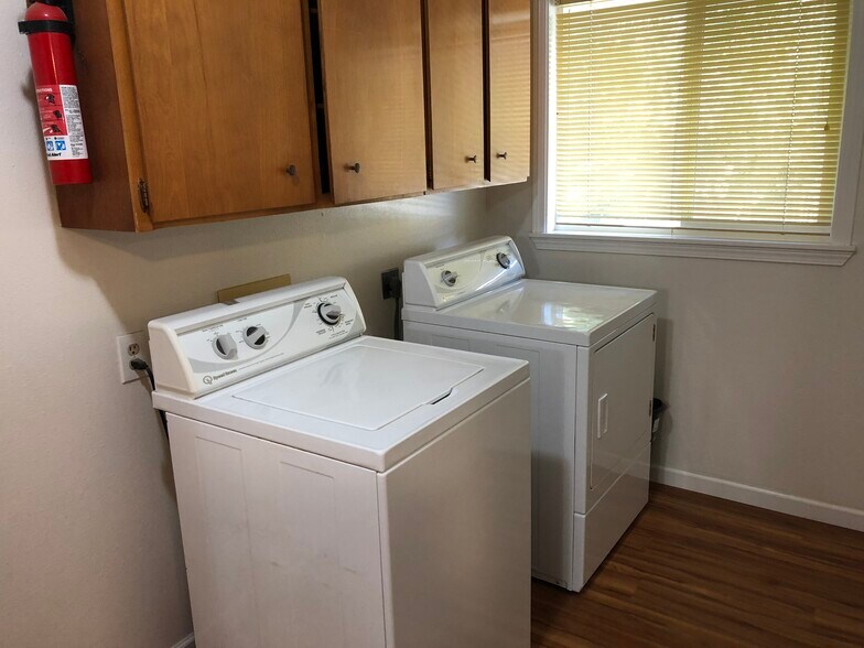 Building Photo - 3551 Ewartsville Rd