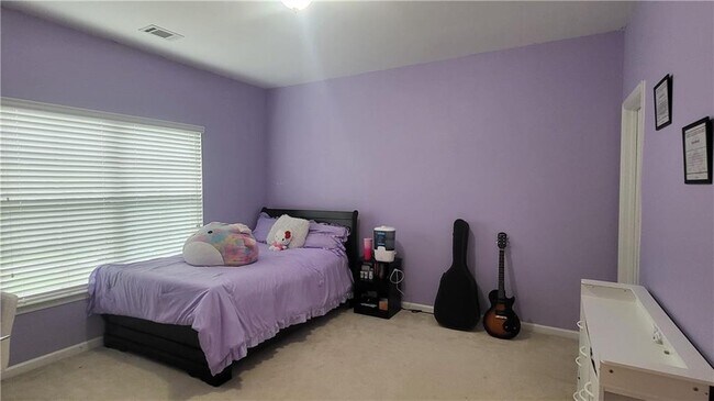 Building Photo - 5295 Rustic Ct