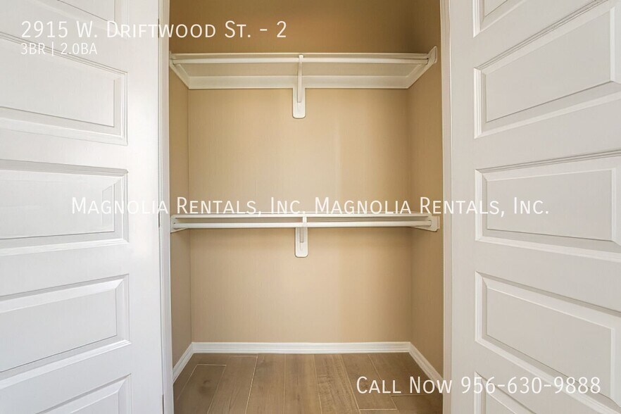 Building Photo - 2915 W Driftwood St