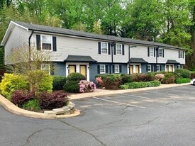 Building Photo - The Townes @ Summit
