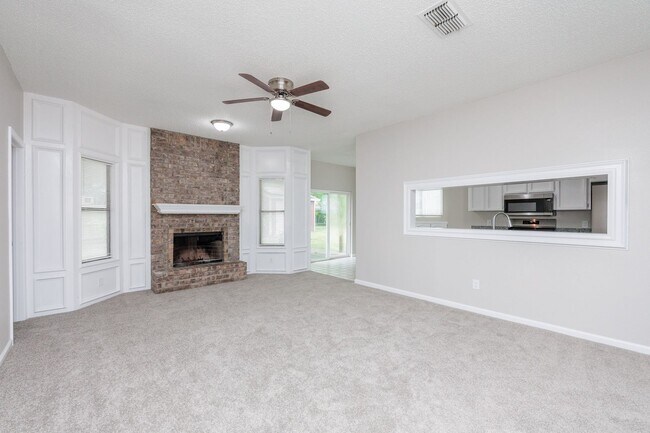 Building Photo - 11313 Red Creek Cir