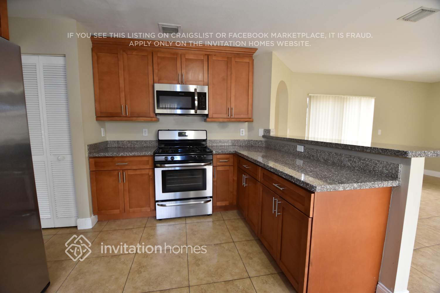 Building Photo - 14671 SW 156th Ave