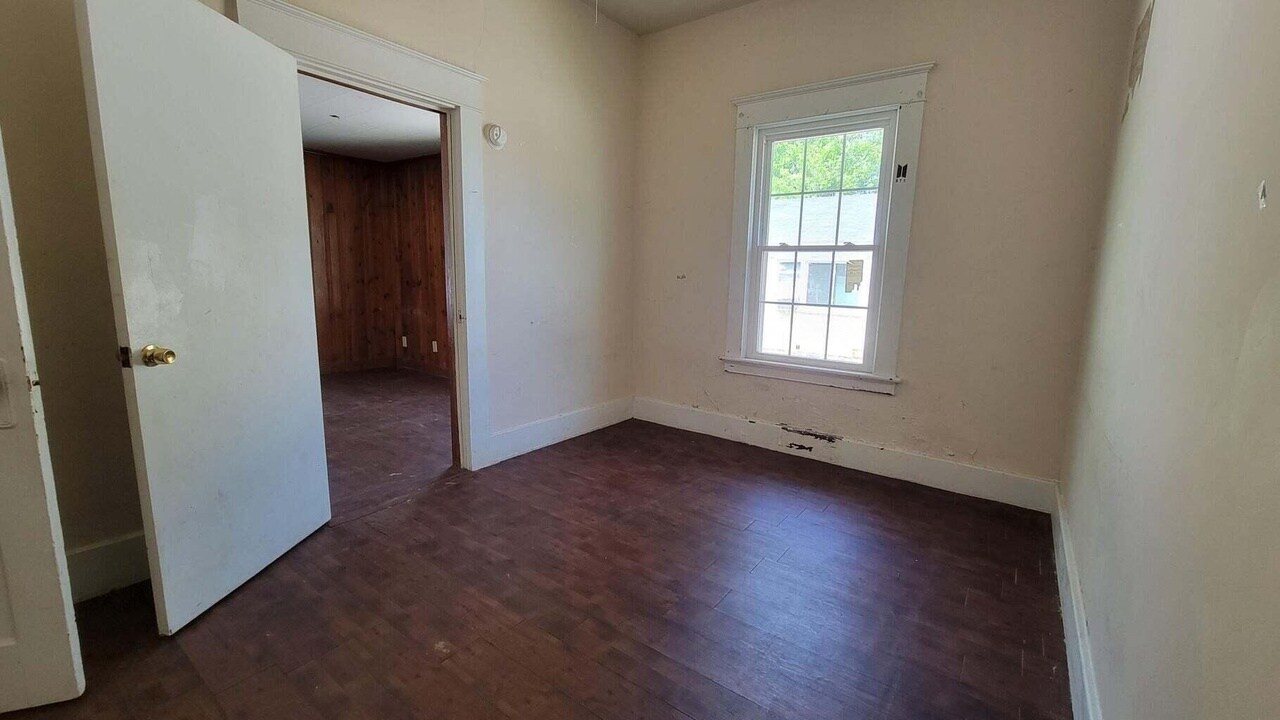 Building Photo - 1728 Telfair St