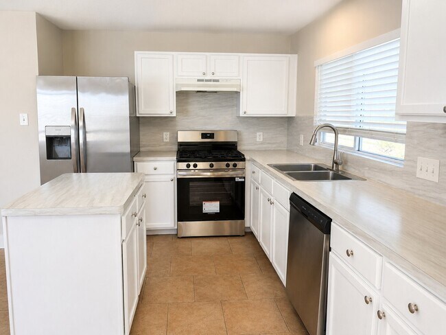 Building Photo - 1210 Verde Trails Dr