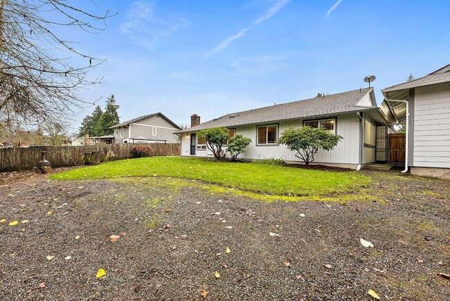 Building Photo - Charming Tacoma Home with A/C, RV Parking, Workshop & Skylit Living Room