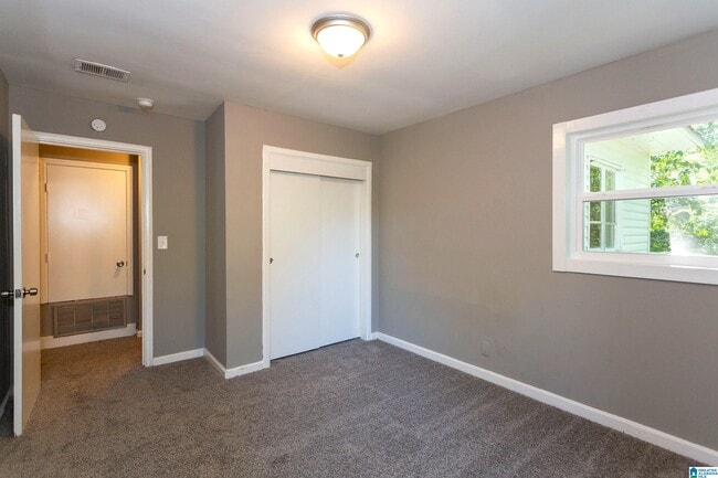 Building Photo - 204 Mccormick Ave