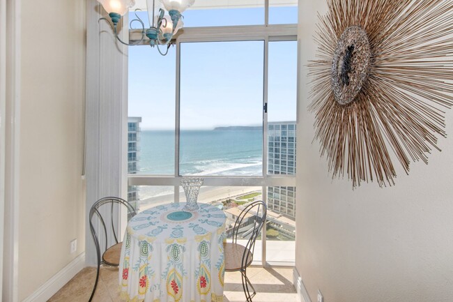 Building Photo - 1750 Avenida Del Mundo