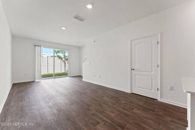 Building Photo - 5966 Ortega Hills Dr
