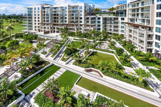 Building Photo - 210 SE Mizner Blvd