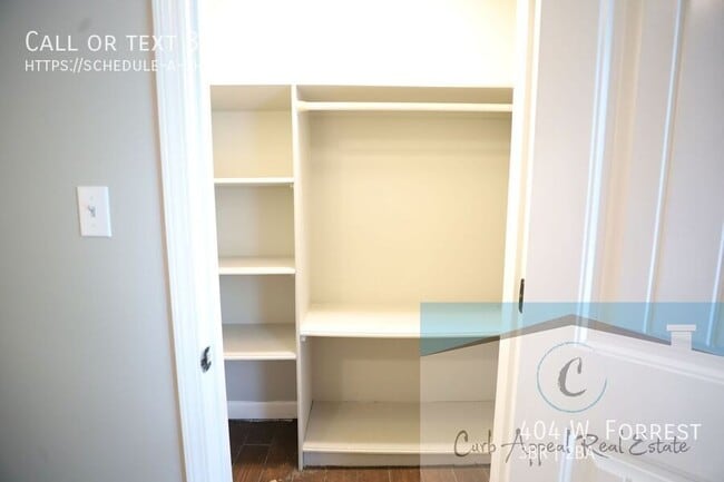 Building Photo - 404 W. Forrest-