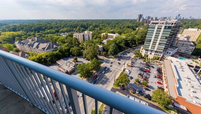 Building Photo - 2171 Peachtree Rd NE