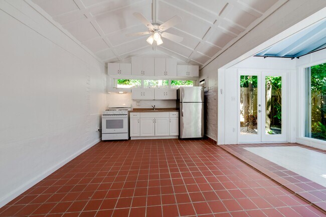 Building Photo - 3791 El Prado Blvd