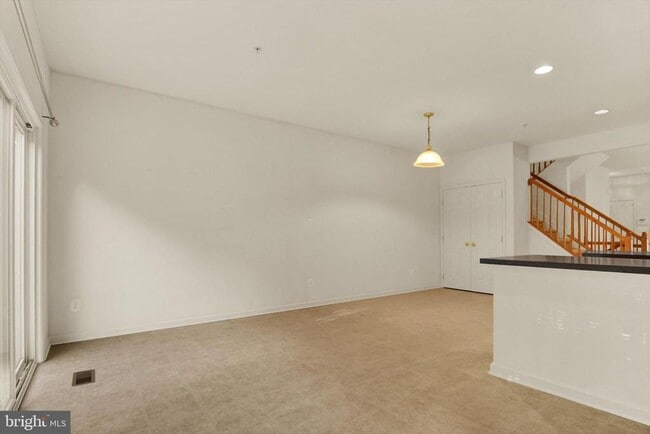 Building Photo - 3099 Raking Leaf Dr