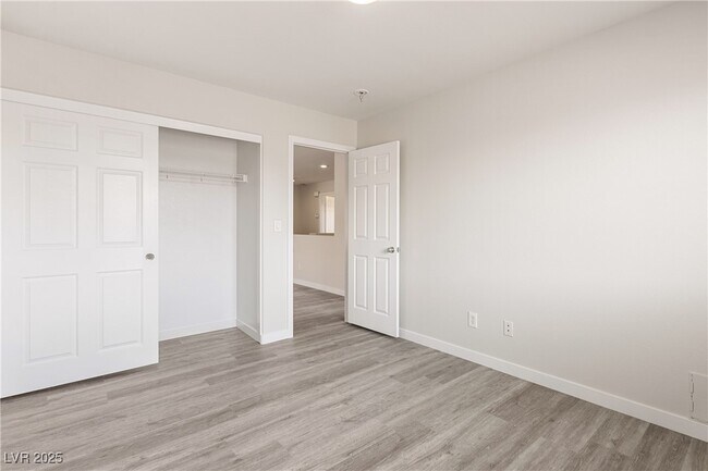 Building Photo - 218 Lantana Breeze Dr